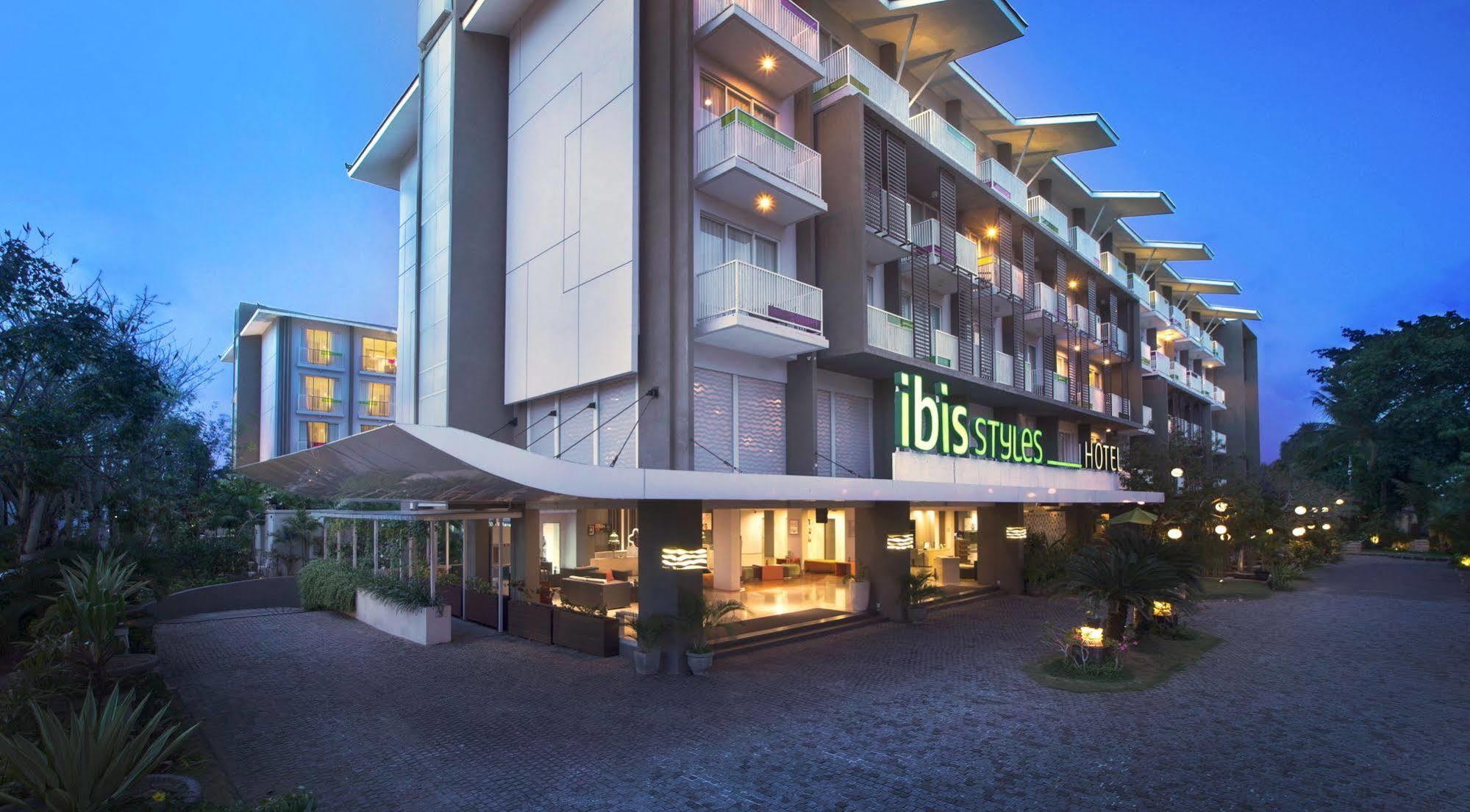 Ibis Styles Bali Benoa Hotel Nusa Dua  Exterior foto
